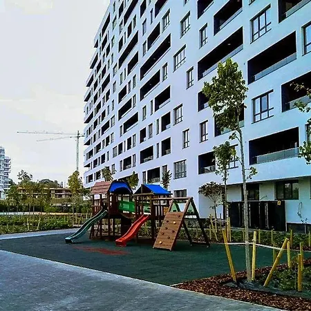 Granvia Marina 公寓 *